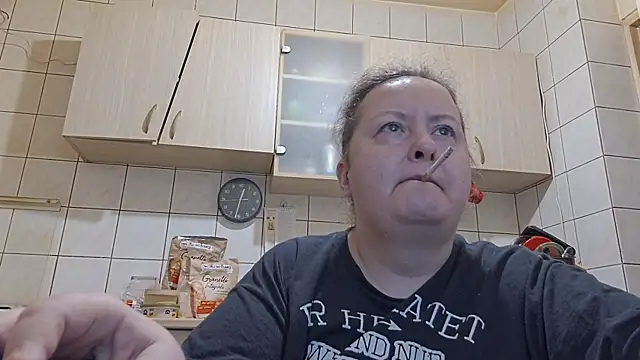 melissaBlessing online show from April 2026 02:43:01 AM