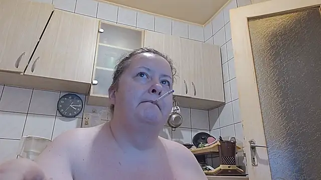 Snapshot of melissaBlessing chatting on June 2026 01:14:02 AM melissaBlessing online show from June 2026 01:14:02 AM