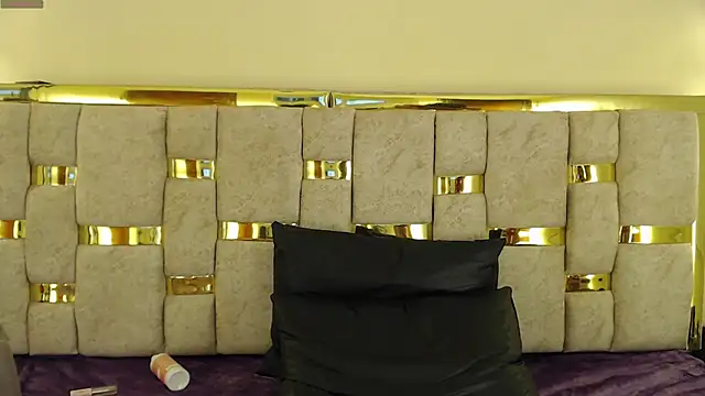 lilimini032 online show from January 2025 12:31:02 AM