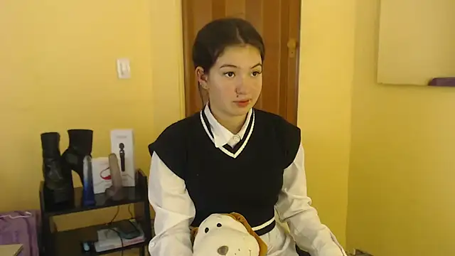 lilimini032 online show from September 2025 07:26:02 PM