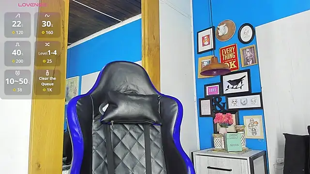 Drake Nassir4 online show from October 2025 09:04:01 PM