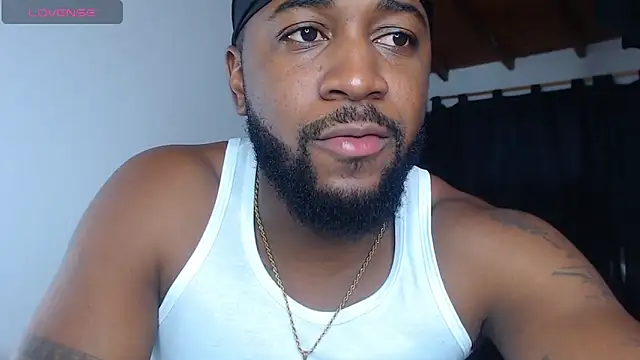 Snapshot of Drake_Nassir4 chatting on June 2026 03:50:02 AM Drake Nassir4 online show from June 2026 03:50:02 AM