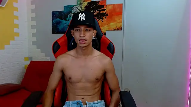 Snapshot of jose_sexycumm chatting on February 2025 10:42:02 PM jose sexycumm online show from February 2025 10:42:02 PM