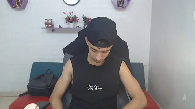 Snapshot of jose_sexycumm chatting on March 2025 08:19:01 PM jose sexycumm online show from March 2025 08:19:01 PM