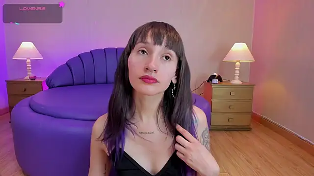 ElectraRaptiis online show from March 2025 08:00:01 PM