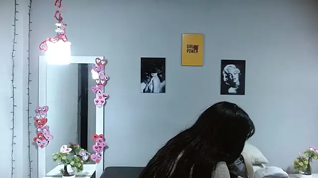 Kimandyuk online show from March 2025 07:12:01 PM