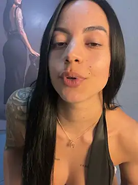 Elamesmamorena online show from June 2026 12:46:02 AM