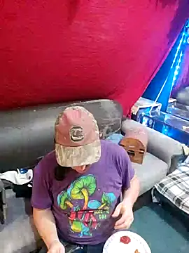 Snapshot of Boo-boo_kittyfux chatting on September 2025 08:19:01 AM Boo-boo kittyfux online show from September 2025 08:19:01 AM