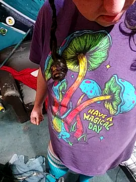 Snapshot of Boo-boo_kittyfux chatting on October 2025 09:43:02 AM Boo-boo kittyfux online show from October 2025 09:43:02 AM