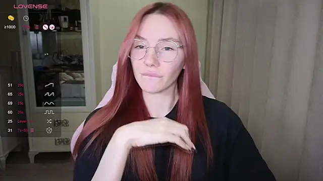 littlevildevil online show from October 2025 10:59:02 AM