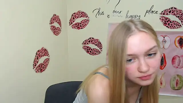 MademoiselleCl online show from December 2024 03:15:02 PM