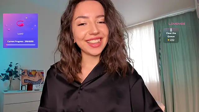 Snapshot of Oh_My_Dianee chatting on February 2025 10:29:02 AM Oh My Dianee online show from February 2025 10:29:02 AM