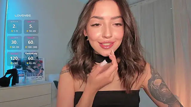 Snapshot of Oh_My_Dianee chatting on September 2025 07:33:02 AM Oh My Dianee online show from September 2025 07:33:02 AM