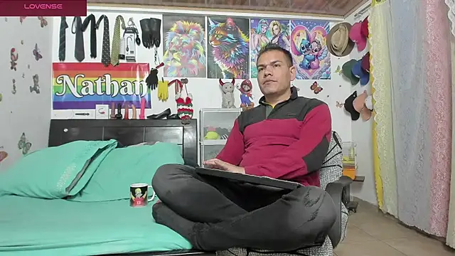 nathan sanchez online show from October 2025 04:55:02 AM