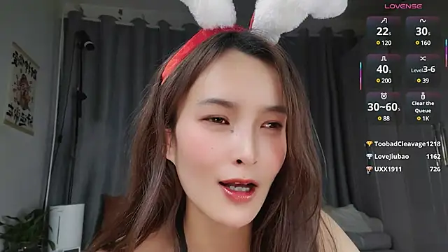 Youth3  online show from February 2025 04:56:02 PM