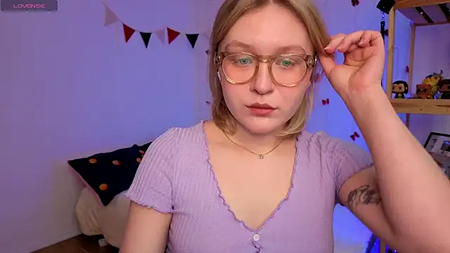 leazy peazy online show from April 2026 07:22:01 AM