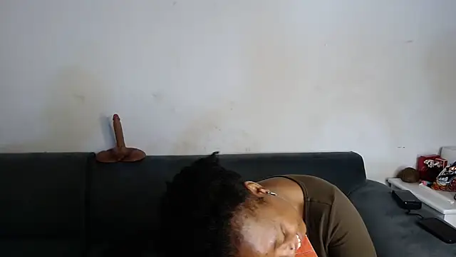 Snapshot of SZA_Doja chatting on May 2026 01:22:01 AM SZA Doja online show from May 2026 01:22:01 AM