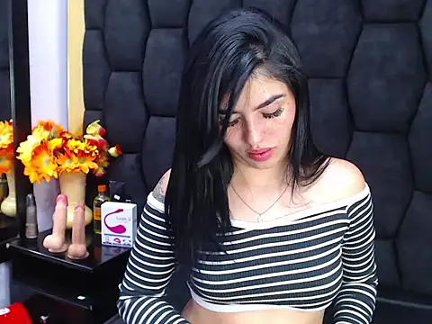 Mia Charlothe online show from February 2025 07:52:02 PM