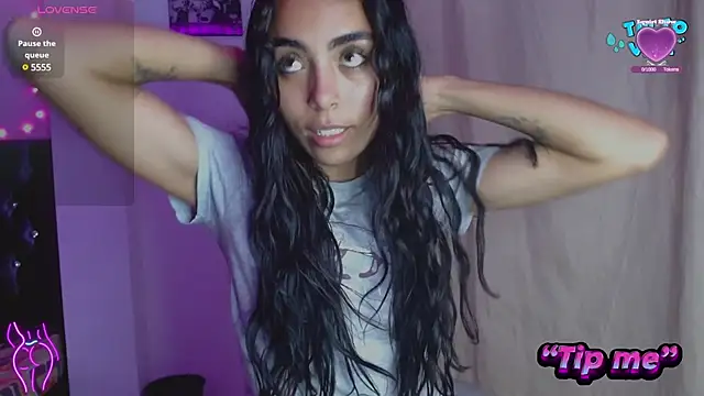 AntonellaAndNoah online show from December 2024 01:48:02 AM