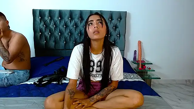 AntonellaAndNoah online show from April 2026 06:31:01 AM