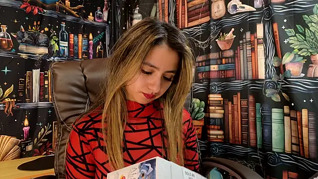 Snapshot of julietta___jackson chatting on January 2025 07:13:01 PM julietta jackson online show from January 2025 07:13:01 PM