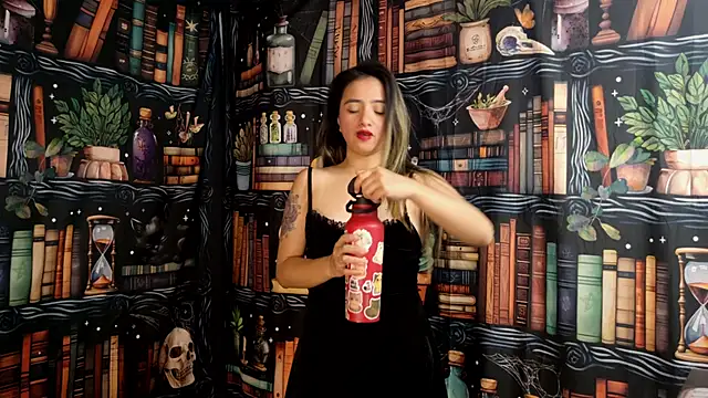 julietta   jackson online show from October 2025 09:00:02 PM