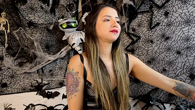 julietta   jackson online show from October 2025 07:03:02 PM