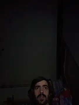 wolfwhite95 online show from October 2025 01:03:02 AM