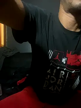 Snapshot of Chico_Bellaco chatting on November 2025 05:29:01 AM Chico Bellaco online show from November 2025 05:29:01 AM