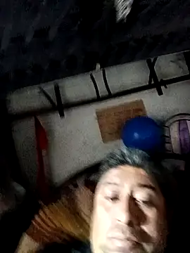 rayhot69 online show from December 2024 04:38:02 PM