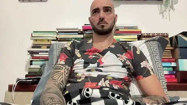 alessandromori91 online show from March 2026 08:24:02 PM