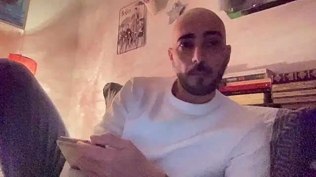 alessandromori91 online show from March 2026 01:05:01 AM