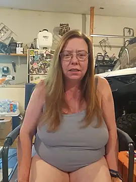 MsShelby40 online show from June 2026 07:42:01 PM