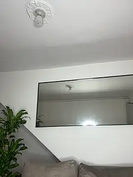 MollySanders    online show from March 2025 10:49:01 PM