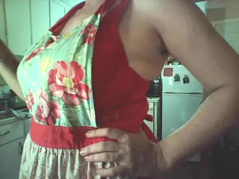 Big-Tits-McGee online show from January 2025 04:39:01 PM