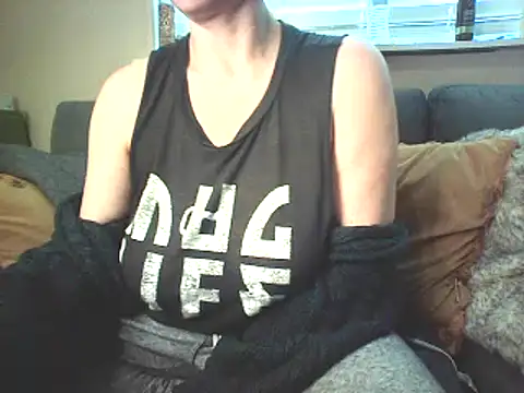 Big-Tits-McGee online show from February 2025 07:10:01 PM