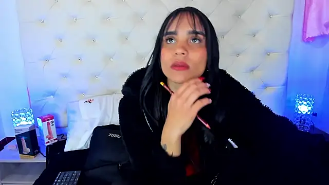 sophie pariss online show from February 2025 04:18:02 AM