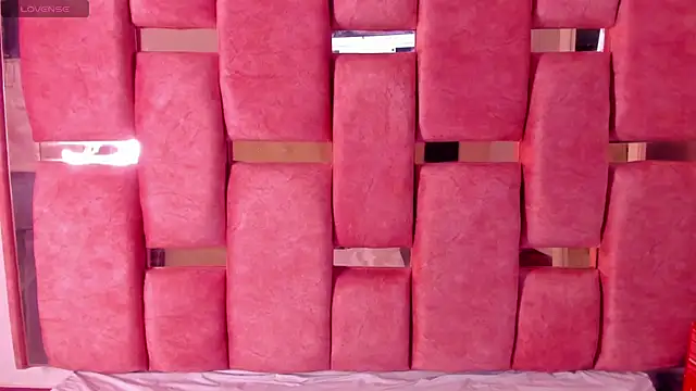 sophie pariss online show from March 2025 03:22:02 AM