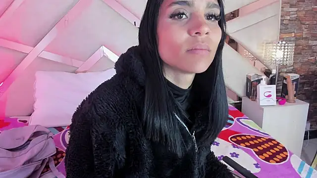 sophie pariss online show from November 2025 04:11:02 AM