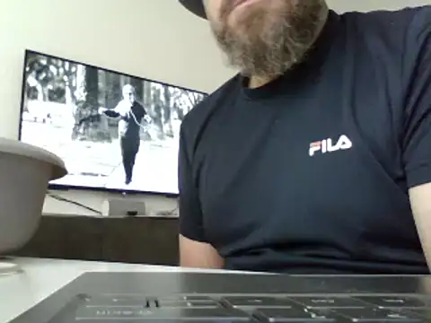 FROL83 online show from May 2026 09:05:02 AM