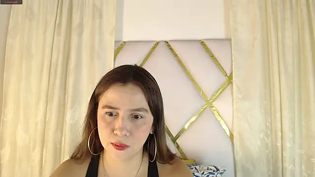 Snapshot of Heidy_Wells chatting on January 2025 11:35:01 AM Heidy Wells online show from January 2025 11:35:01 AM