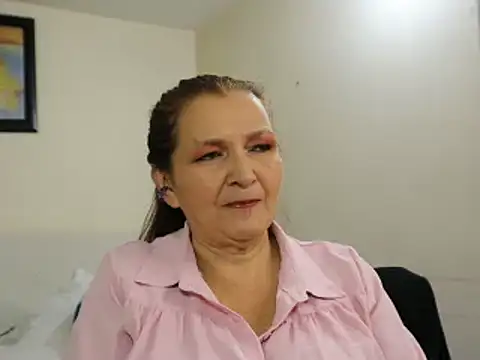 Snapshot of Bellaisa chatting on February 2025 03:35:01 AM Bellaisa online show from February 2025 03:35:01 AM