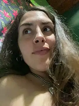 Snapshot of isadelasestrellas chatting on March 2025 06:53:02 PM isadelasestrellas online show from March 2025 06:53:02 PM