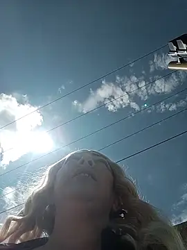 madelaine- online show from February 2026 06:48:01 PM