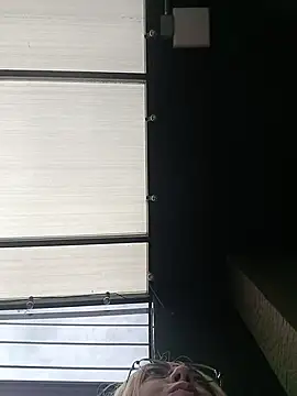 madelaine- online show from February 2026 07:22:01 PM