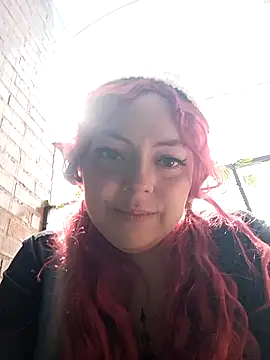 madelaine- online show from April 2026 07:40:01 PM