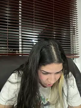 Snapshot of valentina_jonnes1 chatting on January 2025 03:48:01 AM valentina jonnes1 online show from January 2025 03:48:01 AM