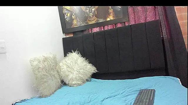 Evaaross 2345 online show from February 2025 02:54:01 PM