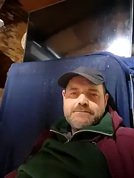 Snapshot of brasstiger chatting on December 2024 10:58:02 PM brasstiger online show from December 2024 10:58:02 PM