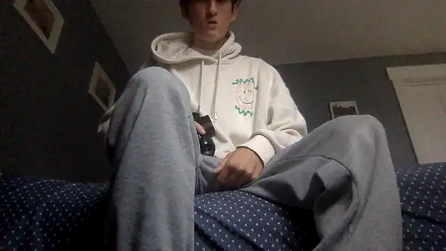 Snapshot of KittingGrappler chatting on November 2025 05:35:02 PM KittingGrappler online show from November 2025 05:35:02 PM